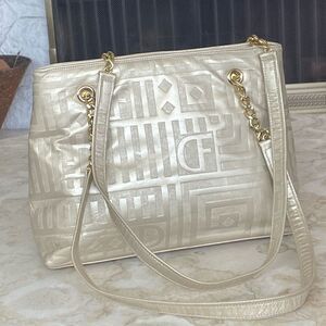 Vintage 80’s Due Fratelli Embossed Monogrammed Leather Chain Strap Shoulder Bag